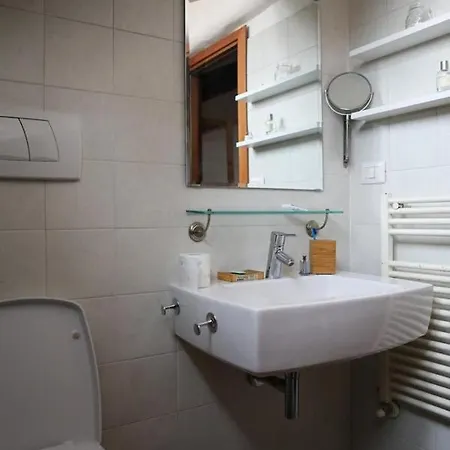 Apartman L'arche Comfort&relax - Yellow House Di Viale Certosa